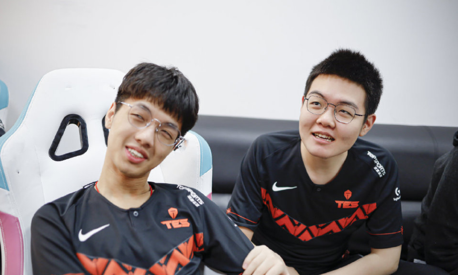 JackeyLove在中国队比赛中最后时刻胜出，重返赛场引发热议！